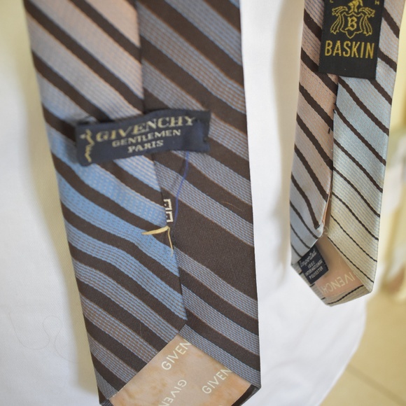 Givenchy Gentleman Paris Vintage Tie - Picture 1 of 5
